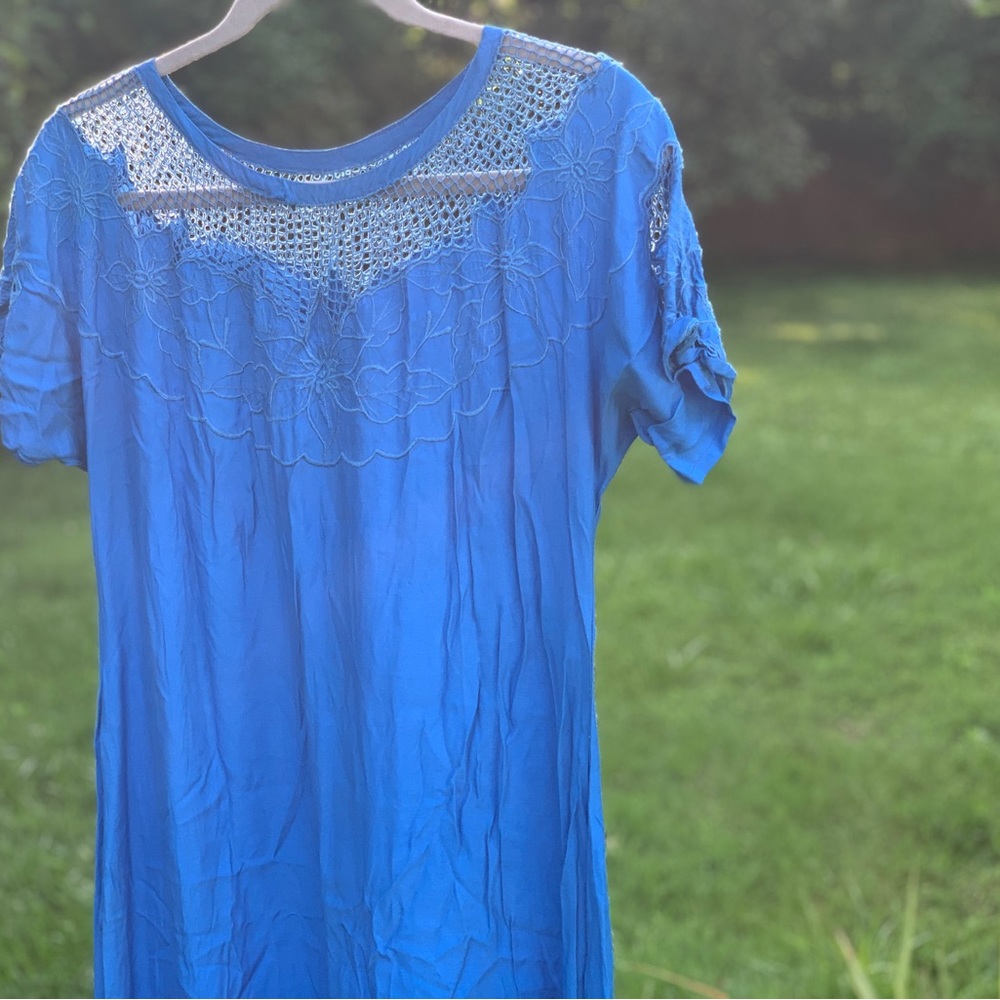 Satyuga Vintage Hawaiian Royal Blue Rayon Midi Dress w/ eyelet detail size small - Picture 12 of 17